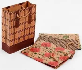 Qese dhuratash FANDY Small Craft, letër ornamenti, 15 x 20 x 6 cm, shumëngjyrëshe