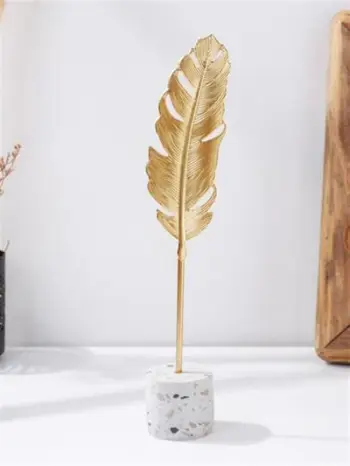 Dekor tavoline metalike 23cm , gold dhe e bardhe me njolla shumëngjyrëshe . UNIMIKS