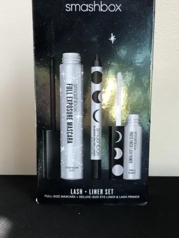 Set kozmetik për sy Smashbox Cosmic Celebration Lash + Liner, maskarë, laps sysh, e zezë