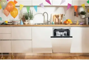 Enëlarëse e integruar Gorenje GV563E11, 45cm, 10 sete, inoksi