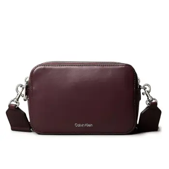 Qantë CALVIN KLEIN WEBBING DOUBLE STRAP CAME