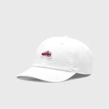Kapelë Nike FN4402 100 U