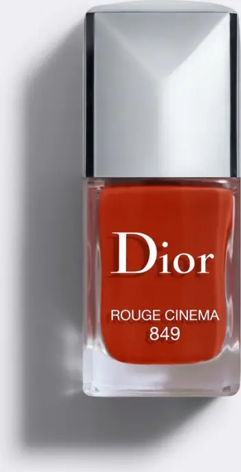 Llak thonjsh Dior Vernis, shkëlqim i lartë, qëndrueshmëri e gjatë