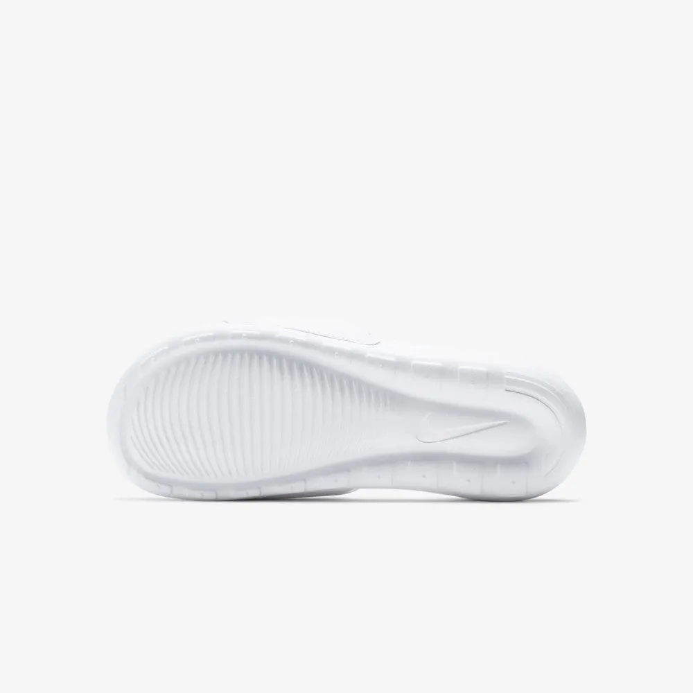 Papuqe Nike CN9677 100 F - 6