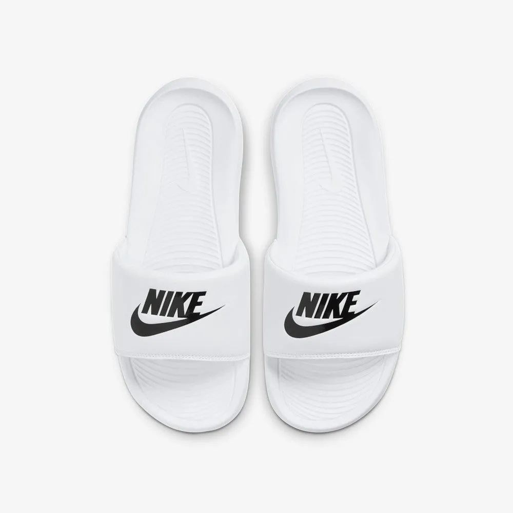 Papuqe Nike CN9677 100 F - 7