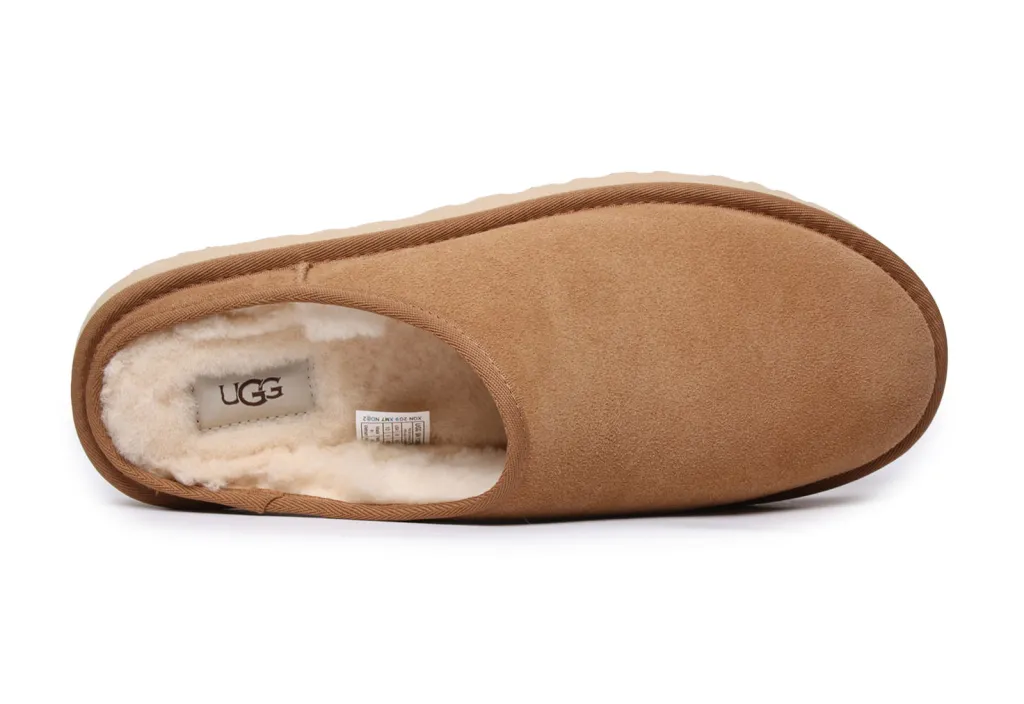 UGGClassic Slip-On - 4
