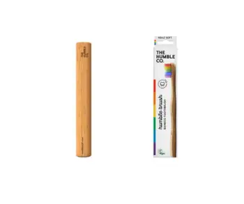 Set nga The Humble Co. - Kuti për brushë 100% bambu, për të rritur + Brushë me fije të buta bambu, versioni "Proud", për të rritur