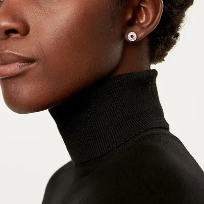 Vathë Tiffany & Co. 19710424 - 2