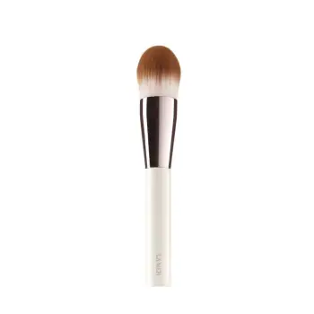 The Foundation Brush