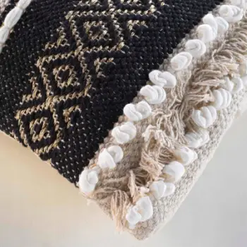 Jastëk dekorativ Douceur d'intérieur MIRAGE, 50 x 30 cm, stil boho, bezhë e zezë