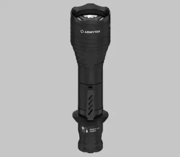 Elektrik dore Armytek Viking Pro Magnet USB, dritë e ngrohtë, i zi