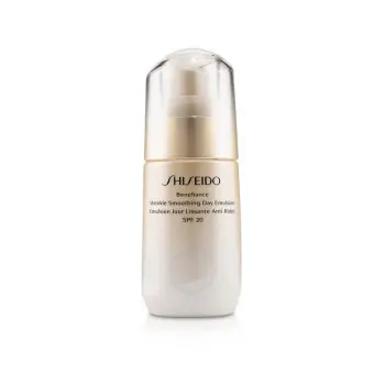 BENEFIANCE Wrinkle Smoothing Day Emulsion SPF20