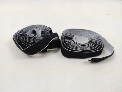 Shirit ngjitës Tesa Hook and Loop, 20mm, 2.5m, i zi - 2