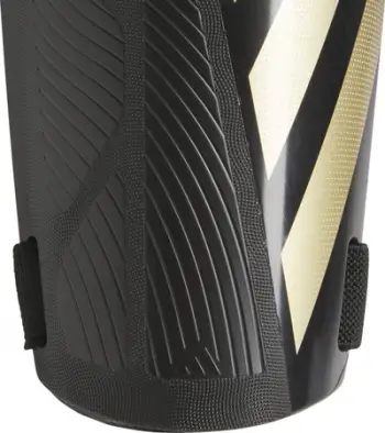 Mbrojtëse kërcinash futbolli adidas Tiro Training IP3998, me shkumë EVA, me rripa Velcro, e zezë