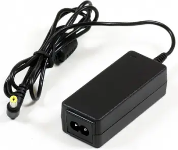 Adaptor energjie CoreParts MBA50052, 40W, për përdorim të brendshëm, i zi