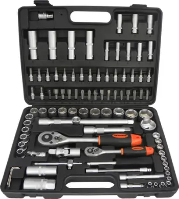 Set veglash Geko 10150, 94 copë, çelësa dhe koka, në kuti