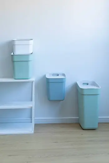 Koshi i plehrave Curver Ready to Collect, 5L, plastikë e ricikluar, i bardhë