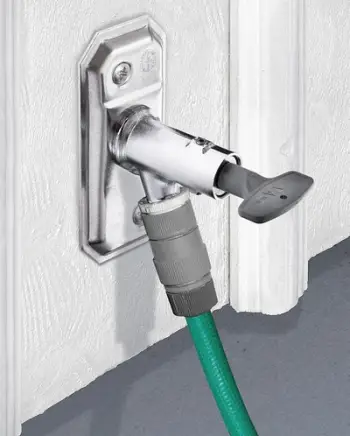 Rubinet kopshti Gustavsberg garden tap 15 x 1000 mm, me çelës, krom