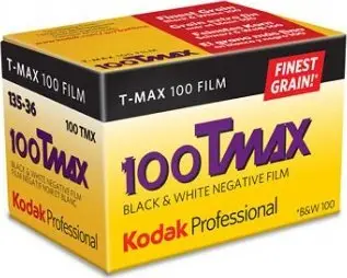 Film fotografik Kodak T-MAX 100, 35mm, ISO 100, bardh e zi