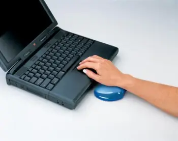 Mbështetëse kyçi Fellowes Crystals Gel, ergonomike, bazë gome kundër rrëshqitjes, e zezë