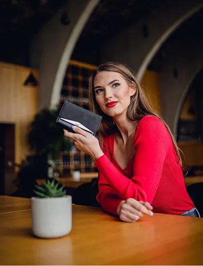 Kuletë për femra Vuch Cheila Black, e zezë - 4