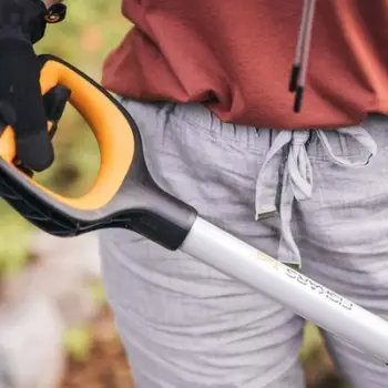 Lopatë Fiskars Xact Straight 1003681, çelik boroni, dorezë ergonomike, portokalli