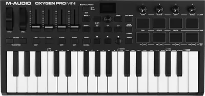 Kontrollues MIDI M-Audio Oxygen Pro Mini 32, tastierë 32 mini keys, pad-e RGB, i zi - 4