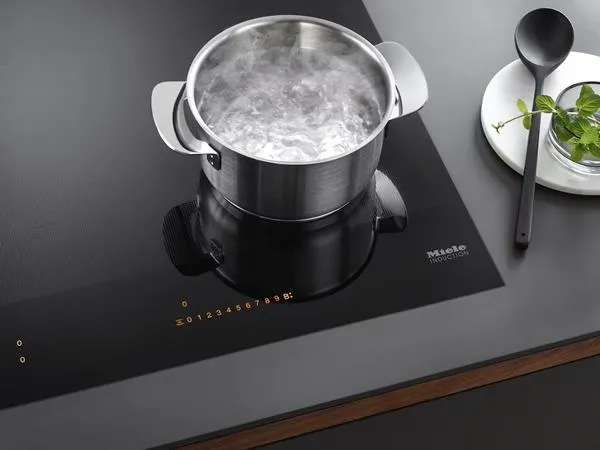PLLAKE MIELE KM7464FR - 3