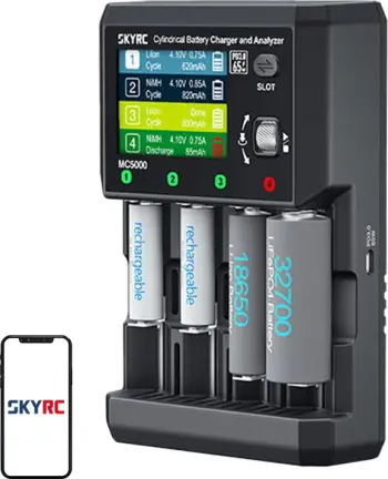 Karikues dhe analizues baterish cilindrike SkyRC MC5000, 4 slota, Bluetooth, USB-C PD 65W, i zi