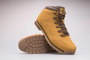 Këpucë për meshkuj Lee Cooper, të verdha