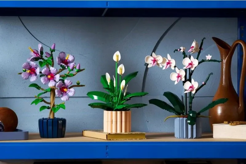 Set LEGO Botanical për të rritur, Spathiphyllum në vazo - 10