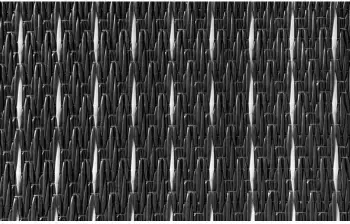 Tapet kampingu BRUNNER BALMAT 250 x 400 cm, 350 g/m², polipropilen (PP), me çantë bartëse, zi/gri