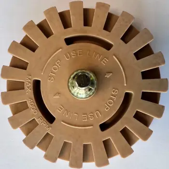 Radirkë Trayal për heqje ngjitësi nga fellnet, max 4000 RPM, kafe