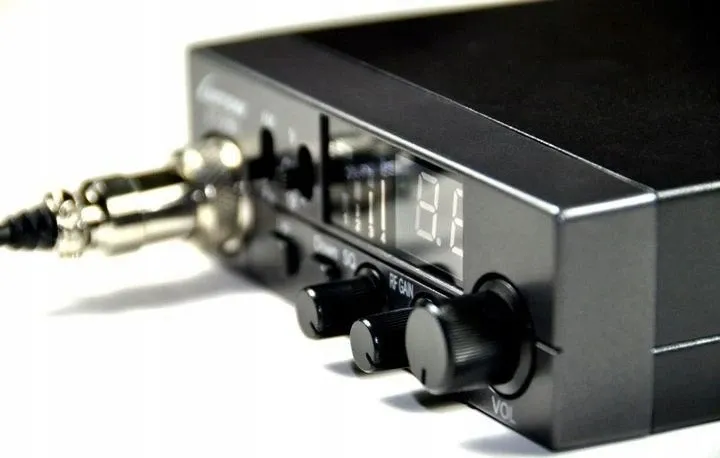 Radio CB Luiton LT-298, AM/FM, me çakmak, e zezë - 4