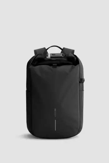 Çantë shpine XD DESIGN Urban, rezistente ndaj ujit, 20 L, e zezë