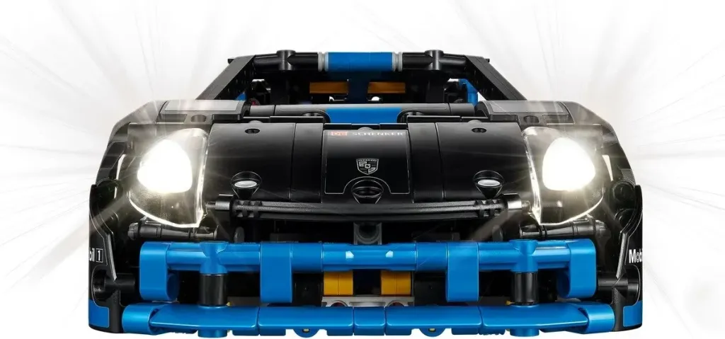 Set LEGO Technic Porsche GT4 e-Performance Race Car - 6