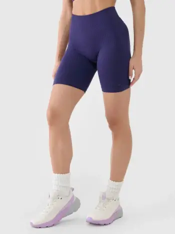 Hellonke trajnimi për femra 4f, të shkurta