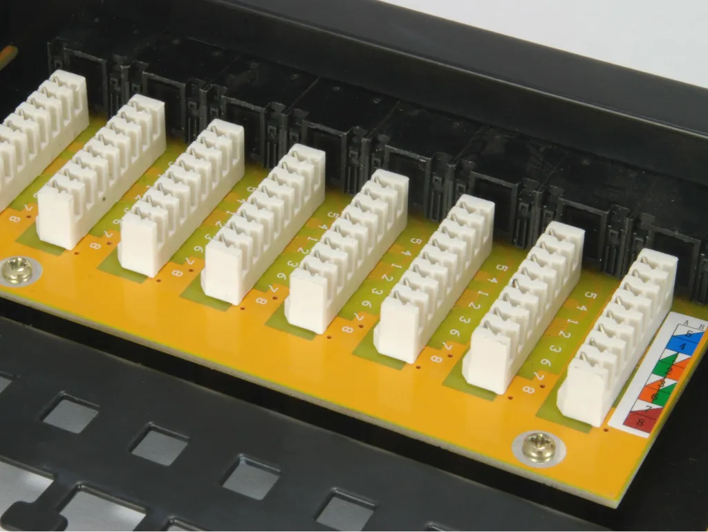 Patch panel EQUIP 135425, 24 porta RJ-45, 1U, rack mounting, e zezë - 6