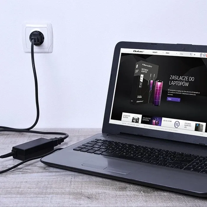 Adaptor i Fuqisë Qoltec 50093, 90 W, i Zi - 6