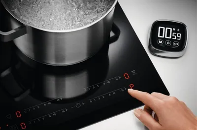 Pllakë gatimi Electrolux, 3.65kW, e zezë - 6
