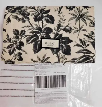 Portofol Gucci Bloom Flap Pouch, dizajn floral, i kuq