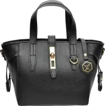Çantë lëkure WHOLESALE AW25 LV 127, 20x25x11cm, me rrip të rregullueshëm, e zezë