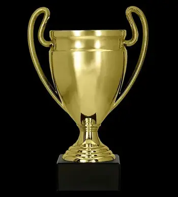 Kupë plastike dekorative gold, 16cm, diametër 70mm, e artë