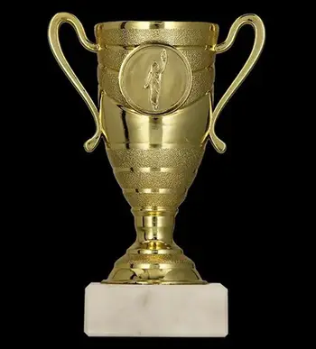 Kupë trofe dekorative Trophy t6281, me dy doreza, bazë mermeri, e artë