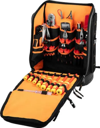 Set çantë shpine për vegla Elektrikra Backpack, 31 pjesë, e zezë