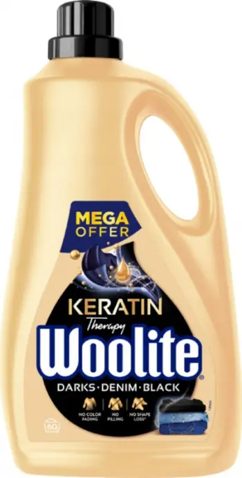 Detergjent rrobash Woolite Dark, me keratinë, 3.6L