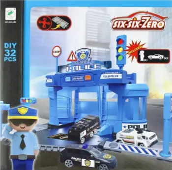 Set lodrash polici Mega Creative Police Parking With Accessories 526142, me aksesorë, për fëmijë