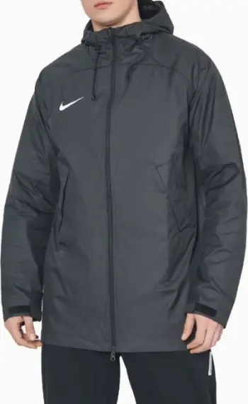 Xhaketë për meshkuj Nike Storm-FIT Academy Pro DJ6301-010, me kapuç, rezistente ndaj shiut, e zezë