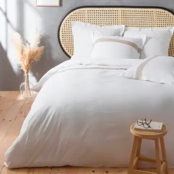 Set lenjerie krevati Douceur d'intérieur Cotton Bedding, 240x220 cm, përzierje pambuk me liri, e bardhë