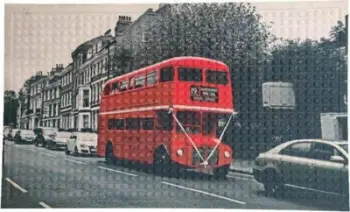 Tapet hyrës Decor London, 45x75cm, dizajn autobusi, gri e kuqe